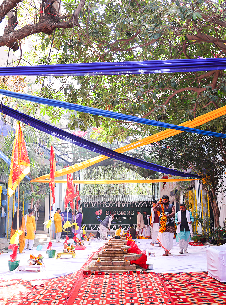 Start learning from today by joining bloomians family